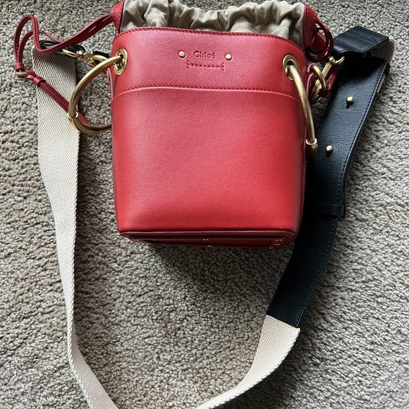 CHLOE Roy bucket bag - Picture 1 of 7